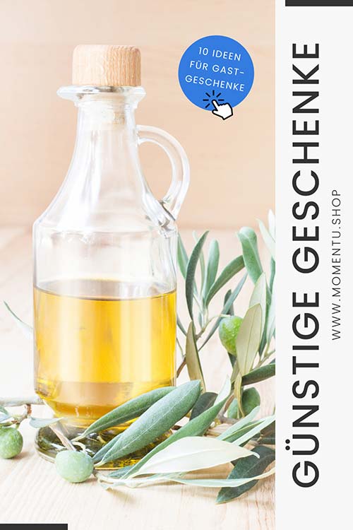 Mediterranes Gastgeschenk - eine kleine Flasche gefüllt mit hochwertigem Olivenöl