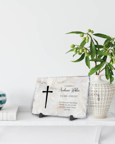 Pflege von Trauersteinen