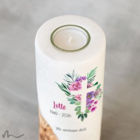 Trauerkerze Holzelement Florales Kreuz Ø8 x 20 cm