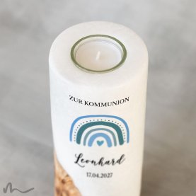 Kommunionkerze Holzelement Regenbogen Blautöne Ø8 x 20 cm